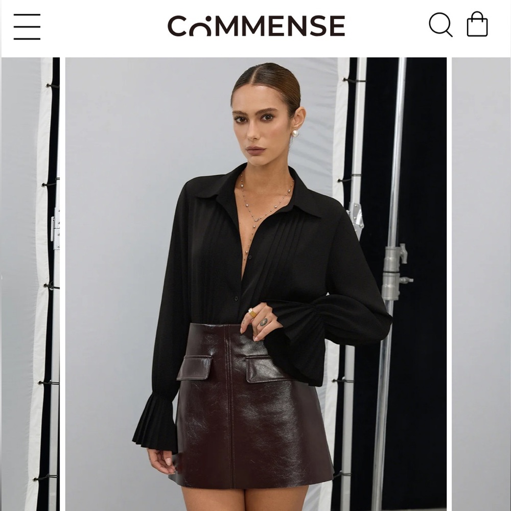 Pleated bell sleeve blouse top